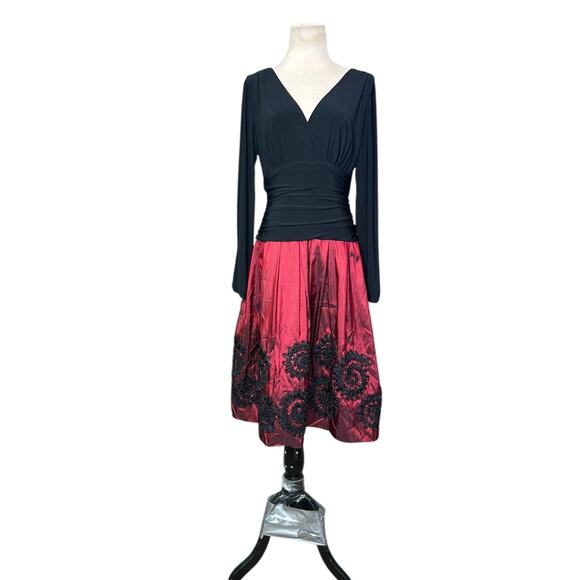 S.L. Fashions Stretch Jersey Bodice Jacquard Floral Print Dress Size 6 - Picture 1 of 15